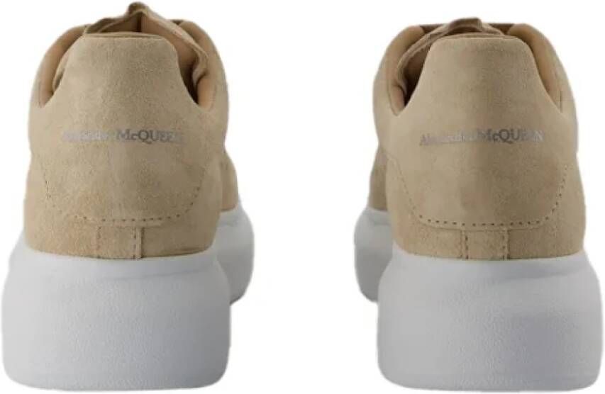 alexander mcqueen Leather sneakers Beige Dames