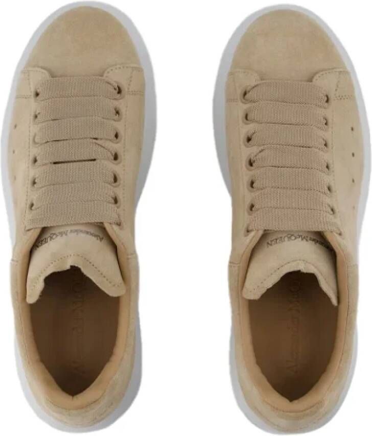 alexander mcqueen Leather sneakers Beige Dames