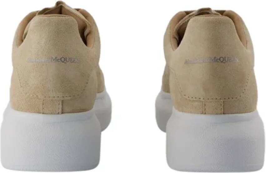 alexander mcqueen Leather sneakers Beige Dames