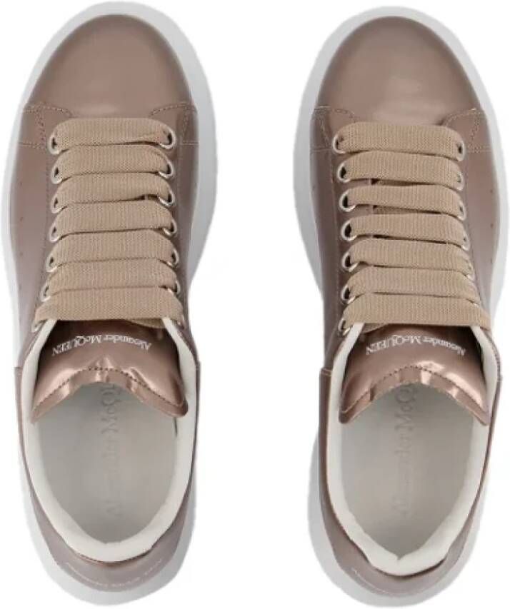 alexander mcqueen Leather sneakers Beige Dames