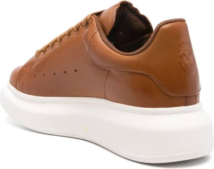 alexander mcqueen Oversized Lace-Up Leren Sneakers Brown Dames