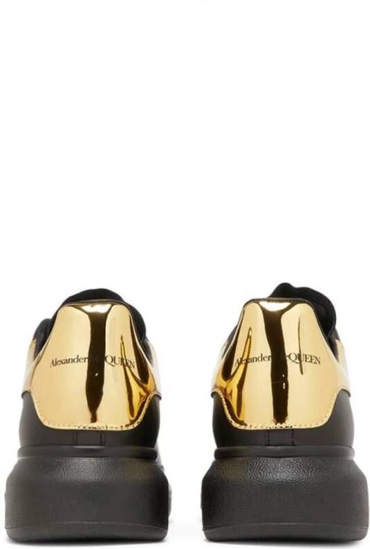 alexander mcqueen Oversized Sneakers met Geperforeerd Detail Black Heren