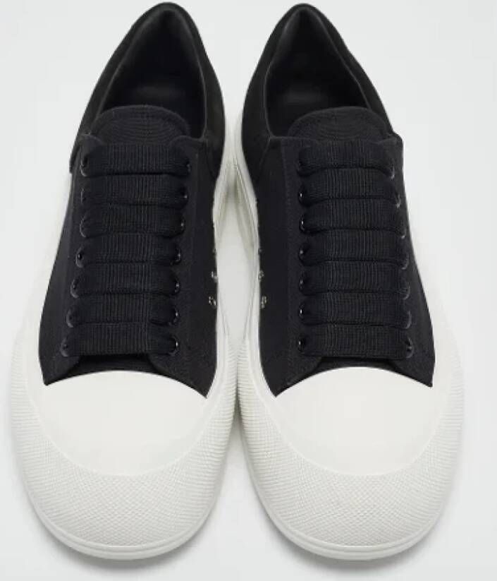 Alexander McQueen Pre-owned Canvas sneakers Black Heren