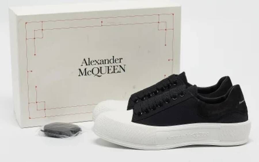 Alexander McQueen Pre-owned Canvas sneakers Black Heren