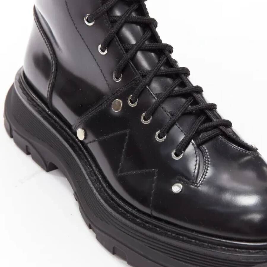 Alexander McQueen Pre-owned Leather boots Black Dames