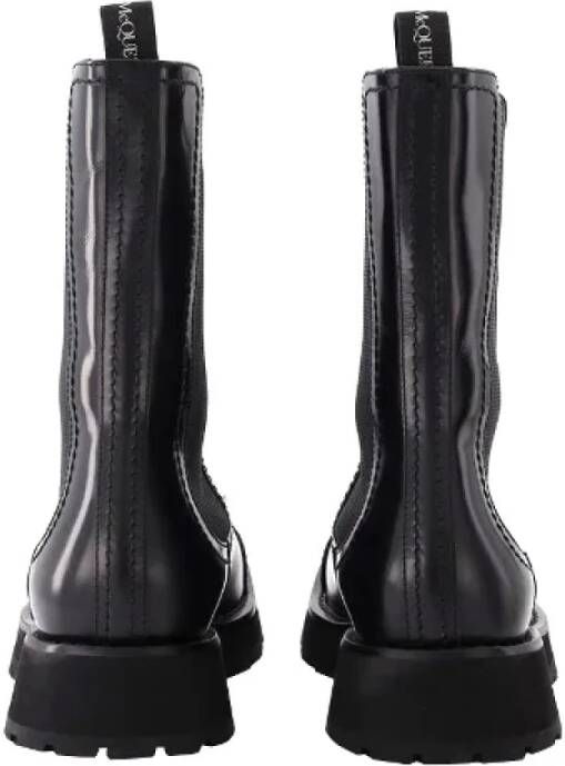 Alexander McQueen Pre-owned Leather boots Black Dames