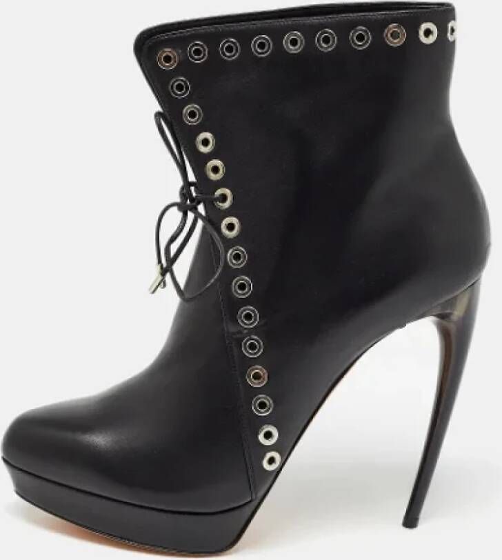 Alexander McQueen Pre-owned Leather boots Black Dames