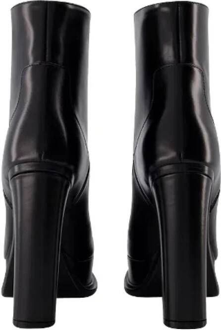 Alexander McQueen Pre-owned Leather boots Black Dames