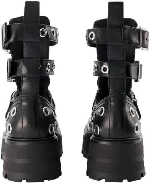 Alexander McQueen Pre-owned Leather boots Black Dames