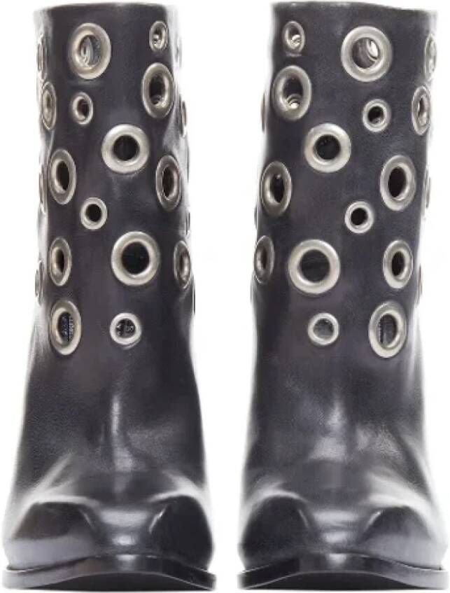 Alexander McQueen Pre-owned Leather boots Black Dames