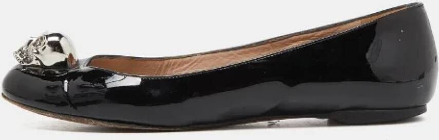 Alexander McQueen Pre-owned Leather flats Black Dames