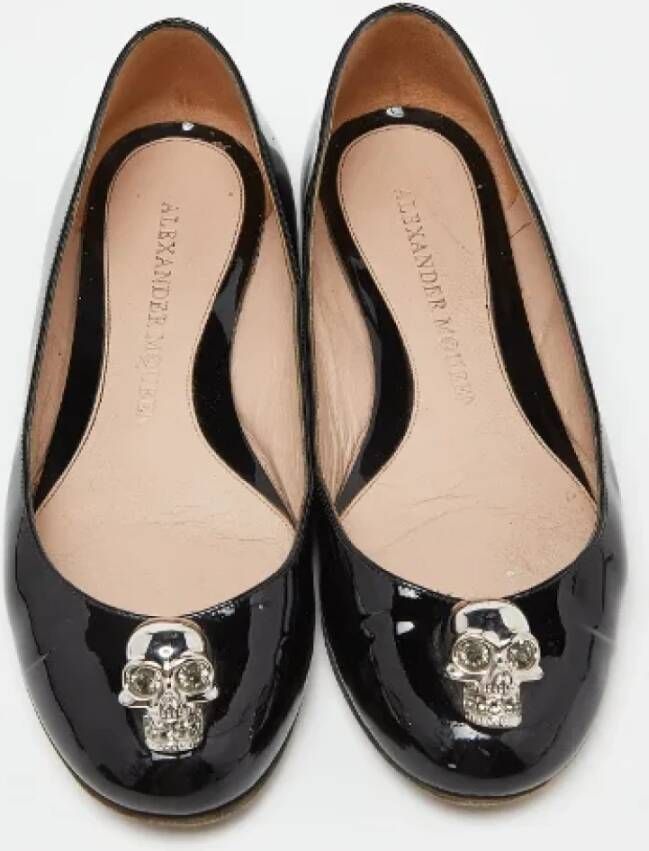 Alexander McQueen Pre-owned Leather flats Black Dames