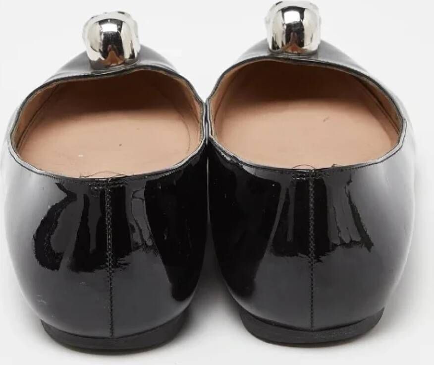 Alexander McQueen Pre-owned Leather flats Black Dames