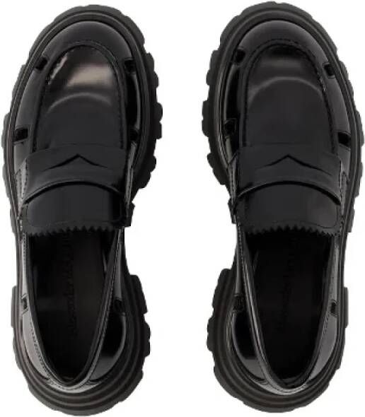 Alexander McQueen Pre-owned Leather flats Black Dames