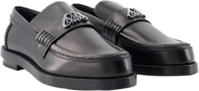 Alexander McQueen Pre-owned Leather flats Black Dames