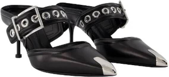 Alexander McQueen Pre-owned Leather heels Black Dames