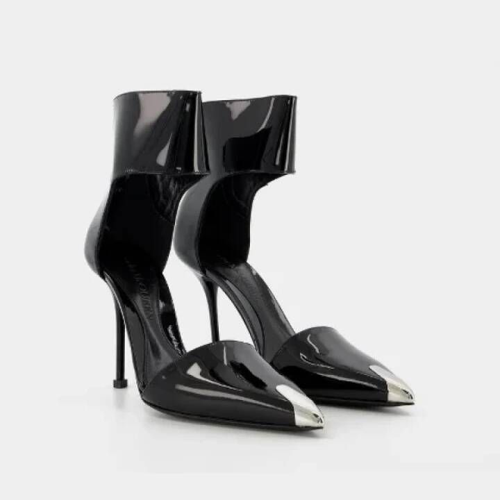 Alexander McQueen Pre-owned Leather heels Black Dames