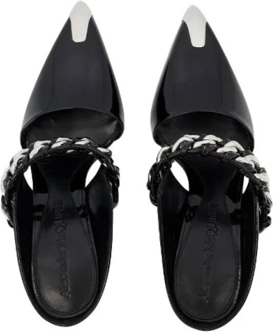 Alexander McQueen Pre-owned Leather heels Black Dames