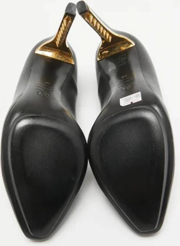 Alexander McQueen Pre-owned Leather heels Black Dames