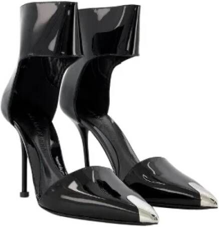 Alexander McQueen Pre-owned Leather heels Black Dames