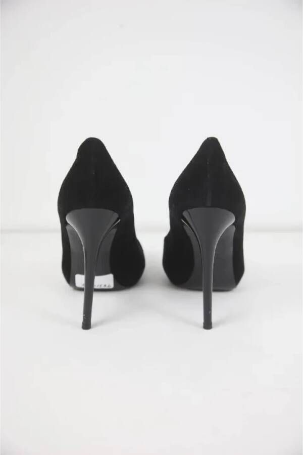 Alexander McQueen Pre-owned Leather heels Black Dames