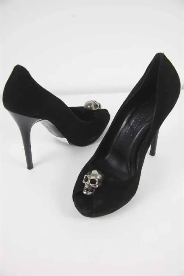 Alexander McQueen Pre-owned Leather heels Black Dames