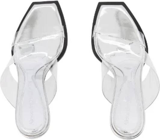 Alexander McQueen Pre-owned Leather heels White Dames