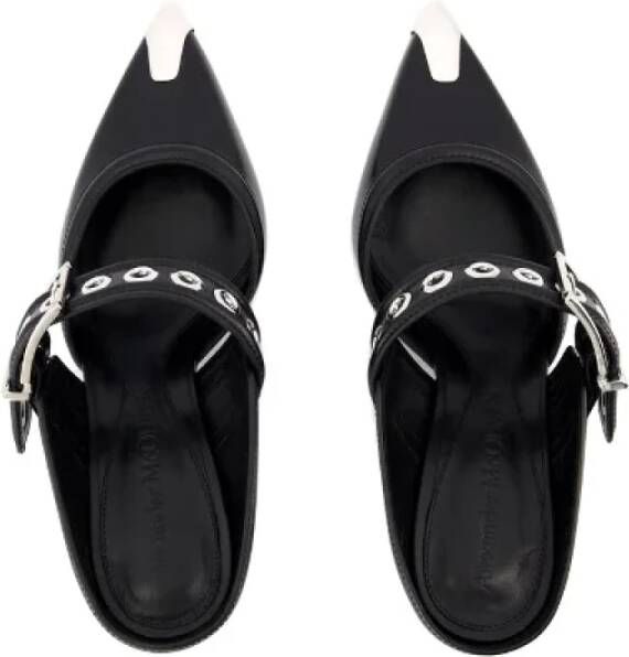 Alexander McQueen Pre-owned Leather mules Black Dames