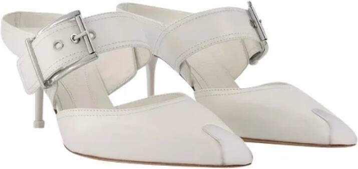 Alexander McQueen Pre-owned Leather mules White Dames