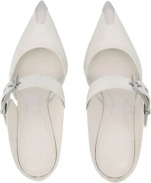 Alexander McQueen Pre-owned Leather mules White Dames