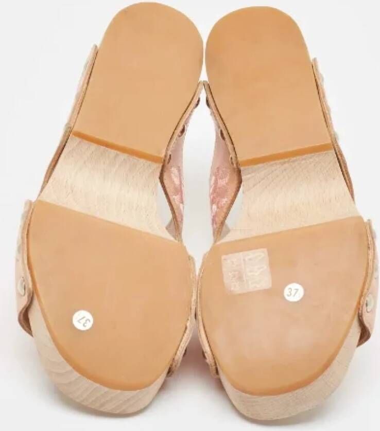 Alexander McQueen Pre-owned Leather sandals Beige Dames