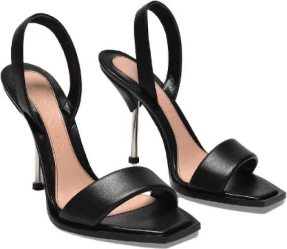 Alexander McQueen Pre-owned Leather sandals Black Dames