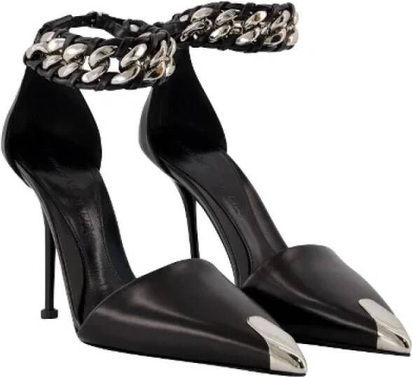 alexander mcqueen Pre-owned Leather sandals Black Dames