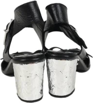 Alexander McQueen Pre-owned Leather sandals Black Dames