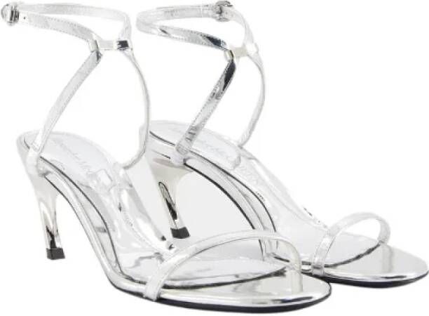 Alexander McQueen Pre-owned Leather sandals Gray Dames