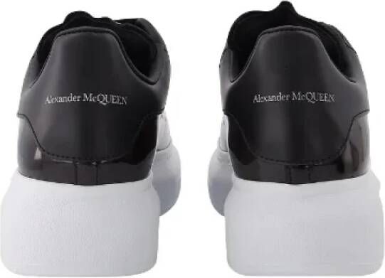 Alexander McQueen Pre-owned Leather sneakers Black Dames