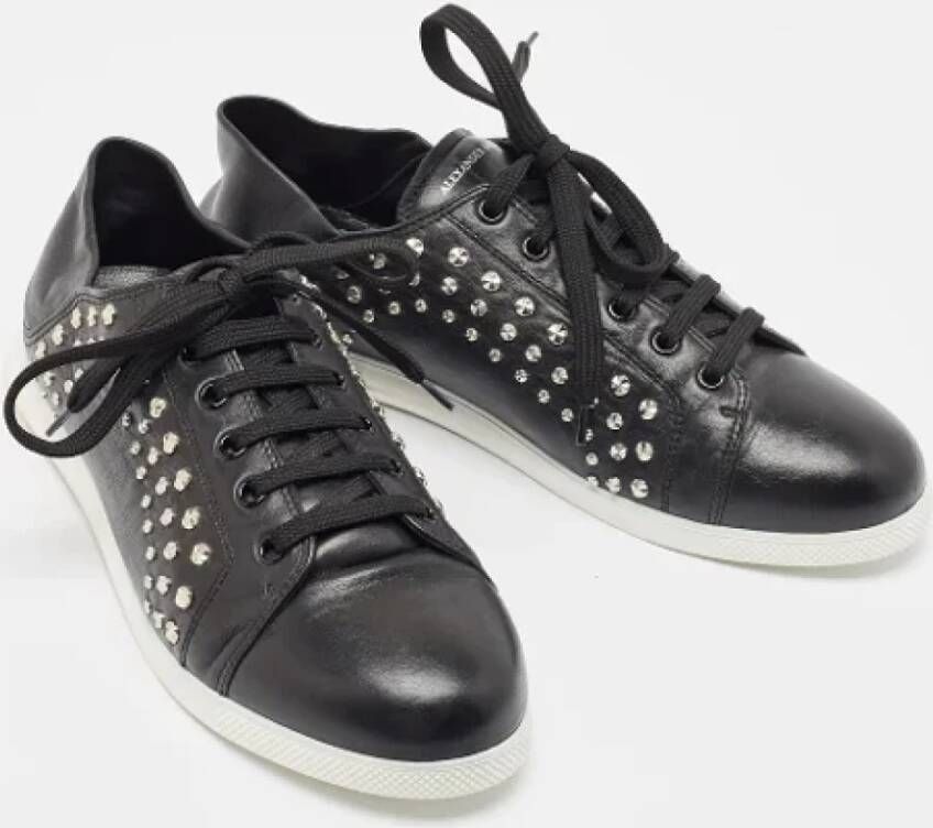 Alexander McQueen Pre-owned Leather sneakers Black Dames