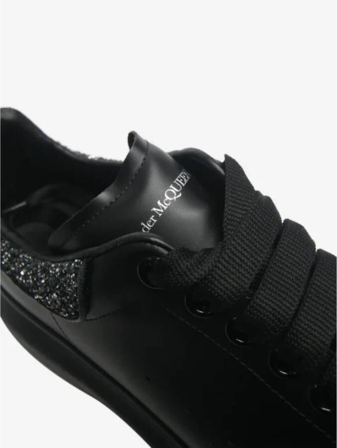 Alexander McQueen Pre-owned Leather sneakers Black Dames