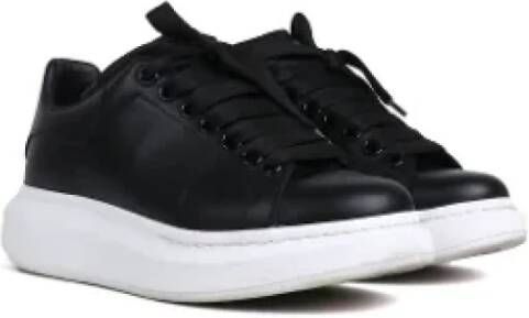 Alexander McQueen Pre-owned Leather sneakers Black Dames