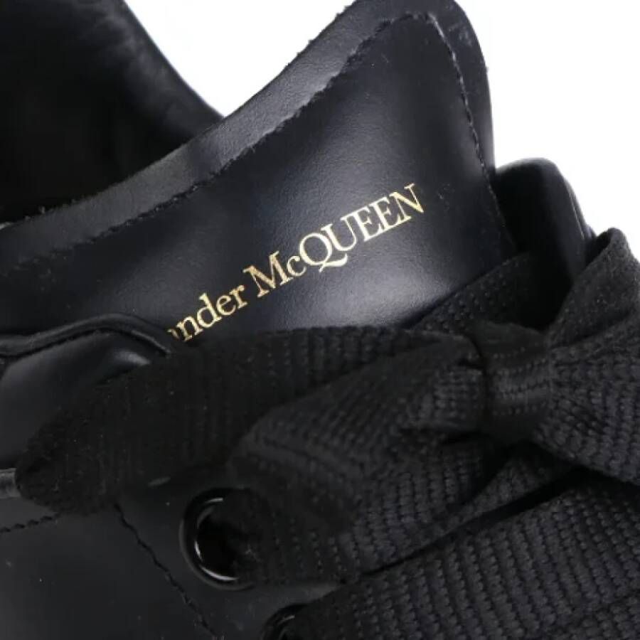 Alexander McQueen Pre-owned Leather sneakers Black Dames