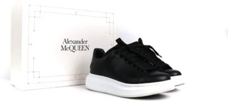 Alexander McQueen Pre-owned Leather sneakers Black Dames