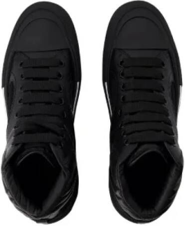 Alexander McQueen Pre-owned Leather sneakers Black Heren