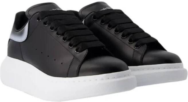 Alexander McQueen Pre-owned Leather sneakers Black Heren