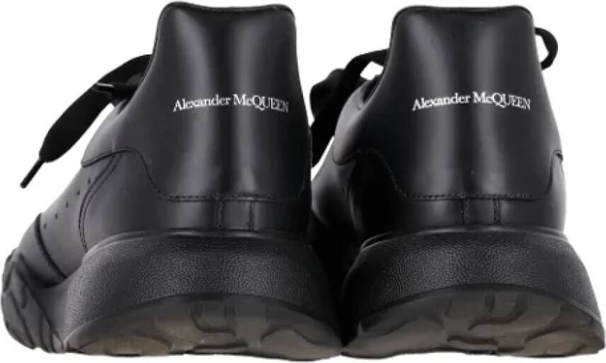 Alexander McQueen Pre-owned Leather sneakers Black Heren