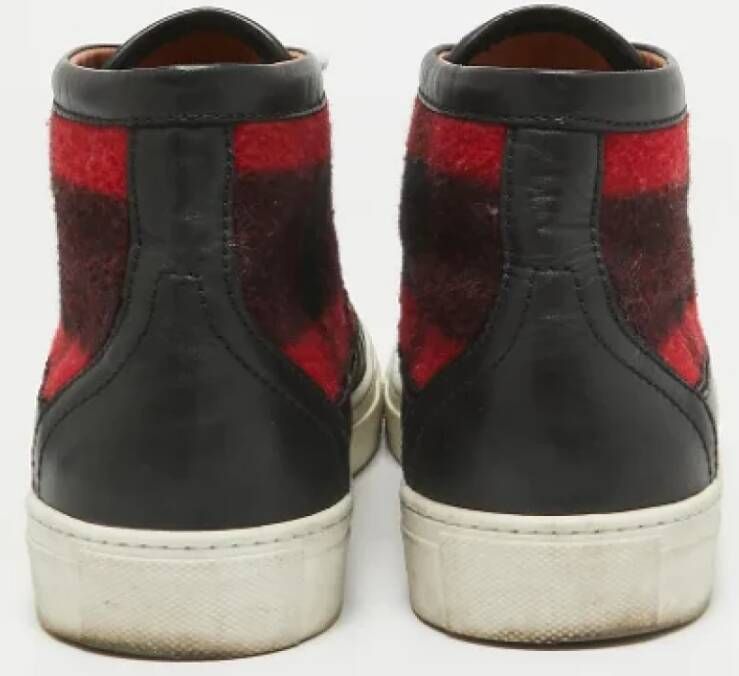 Alexander McQueen Pre-owned Leather sneakers Black Heren