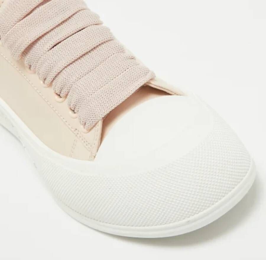 Alexander McQueen Pre-owned Leather sneakers Pink Dames