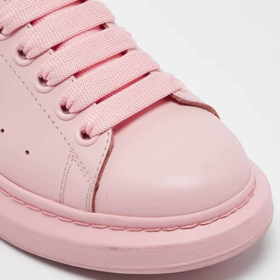 Alexander McQueen Pre-owned Leather sneakers Pink Dames