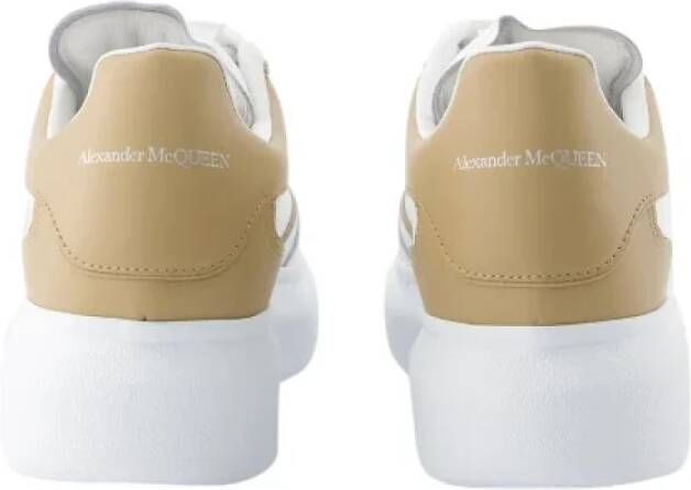 Alexander McQueen Pre-owned Leather sneakers White Dames