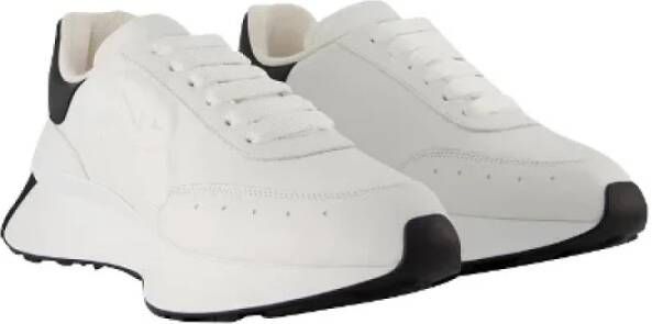 Alexander McQueen Pre-owned Leather sneakers White Dames