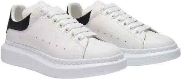 Alexander McQueen Pre-owned Leather sneakers White Dames